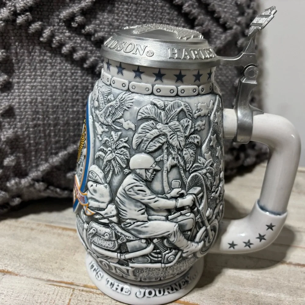 Harley-Davidson Vintage Collector Beer Stein - Picture 6 of 8